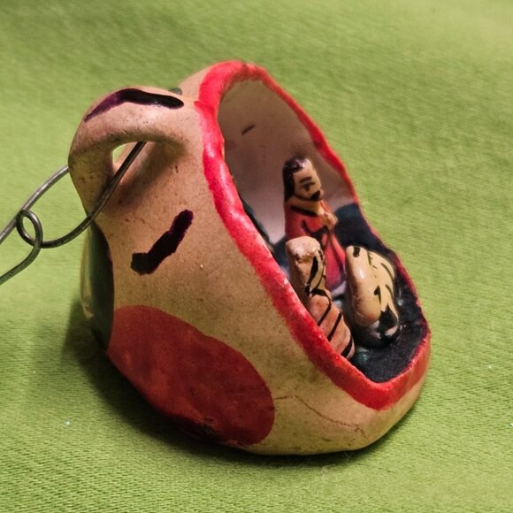 Mini Nativity Manger Scene Clay Hand-Painted Peru Folk Art Ornament - Picture 4 of 8